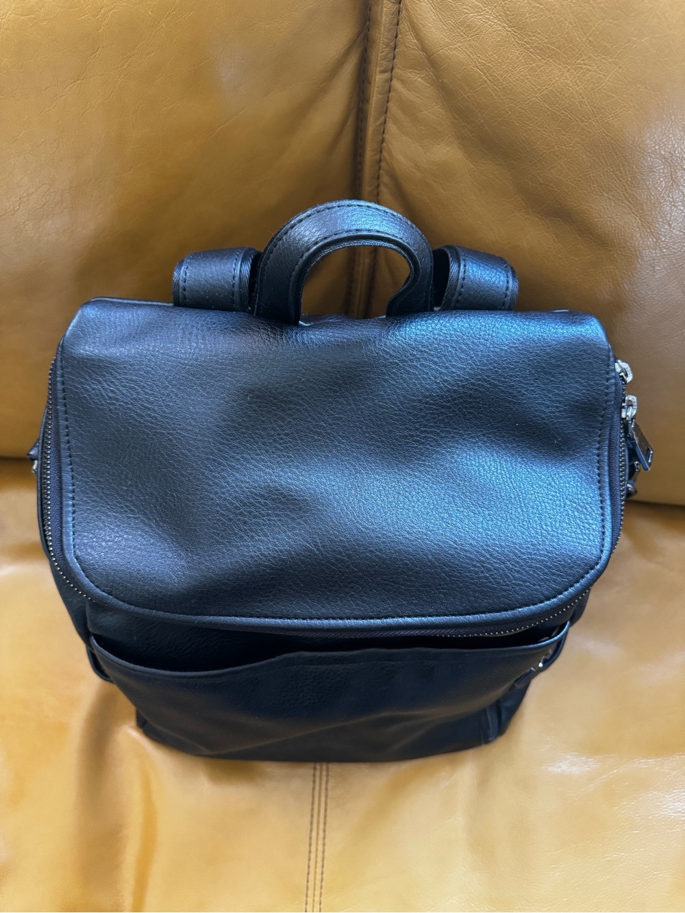Black Azaria Le Mere Leather Baby Bag Backpack with Matching Pouch - Picture 4 of 11